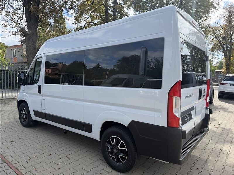 Fiat Ducato 2.3 L3H2 9 Míst - fotka 6 z 17