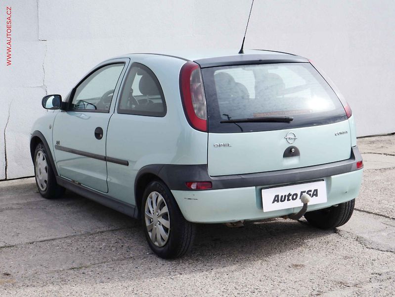 Opel Corsa (2000) 1.2i, ČR - fotka 4 z 16