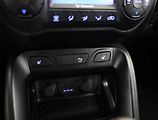 Hyundai ix35 (2012) 2.0 CRDi, 4X4, Tempomat - náhled 11