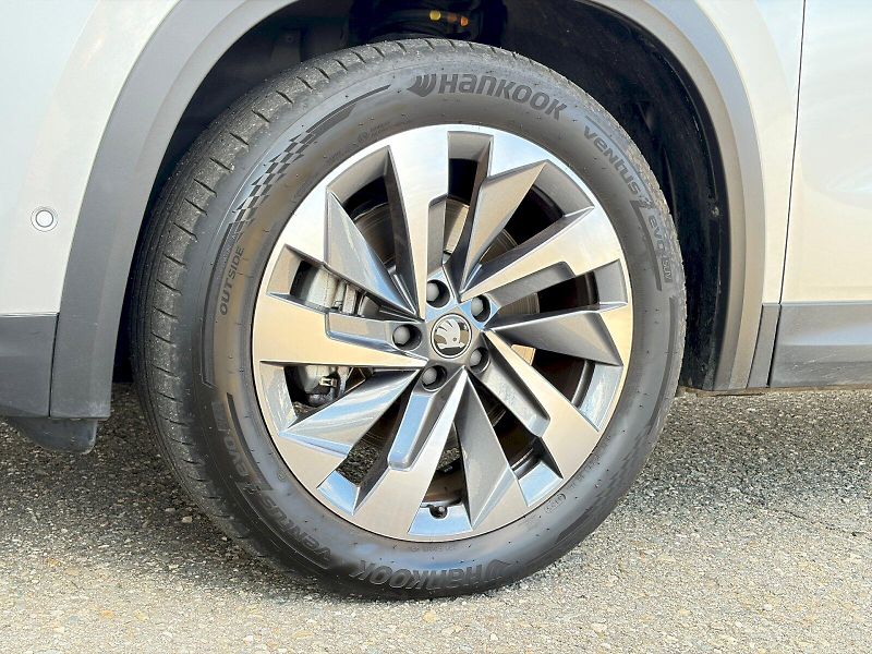 Škoda Kodiaq (2025) DSG 1.5 TSI / iV 150kW / EXCLU - fotka 35 z 35