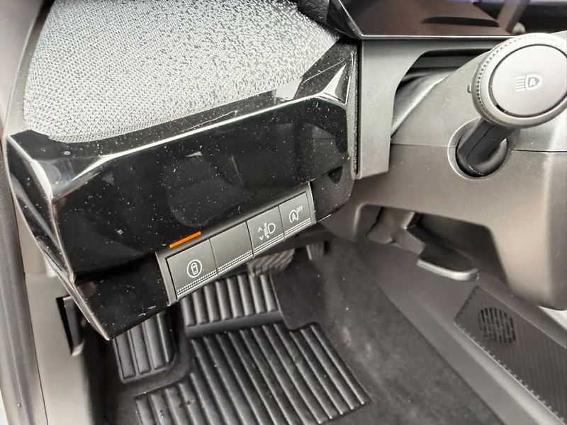 Renault Clio (2026) techno TCe 115 EDC MY00 - fotka 12 z 23