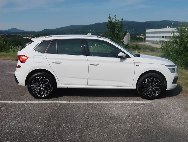 Škoda Kamiq (2024) Drive 1.0 TSI - fotka 6 z 17