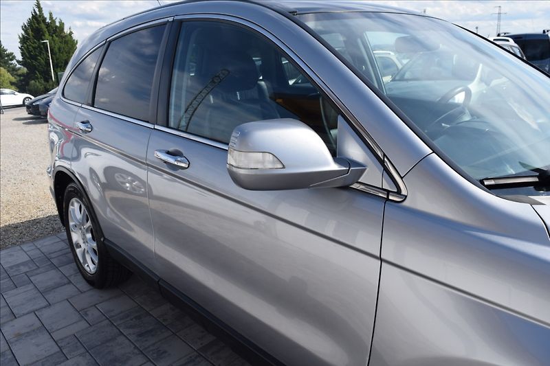 Honda CR-V 2,0 I 110KW 4X4 REZERVACE - fotka 9 z 51