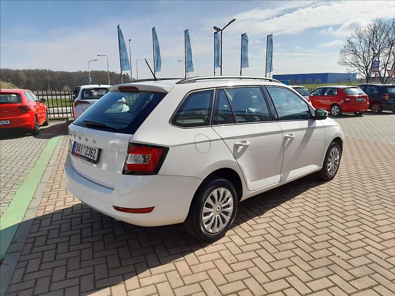 Škoda Fabia 1,0 TSi Trumf - fotka 7 z 18