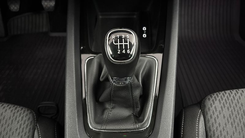 Škoda Octavia 2.0 TDI Style - fotka 23 z 27