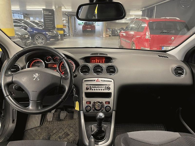 Peugeot 308 (2012) 1.6 VTi, 88kW, ČR - fotka 7 z 9