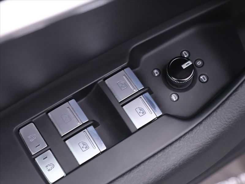 Audi S6 3,0 253KW Quattro CZ DPH 48tkm - fotka 17 z 50