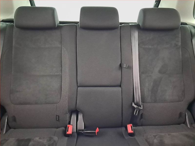Volkswagen Tiguan (2013) 2.0 TDI, 4X4, Automat - fotka 10 z 19