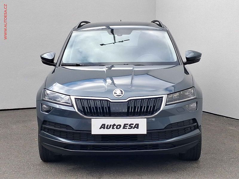 Škoda Karoq (2021) 2.0 TDi, 2.maj,ČR, Ambition - fotka 2 z 20