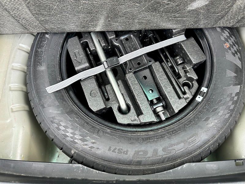 Škoda Octavia (2023) 2.0 TDI 85kW Ambition Combi - fotka 22 z 22