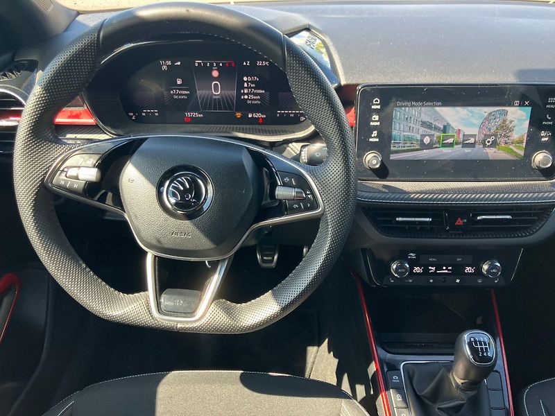 Škoda Fabia (2024) 1.0 TSI Monte Carlo - fotka 23 z 27
