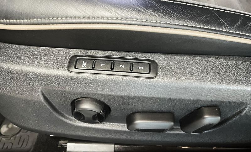 Škoda Superb 2.0 TSI, 200 kW, SCOUT, 4x4,ČR - fotka 13 z 40