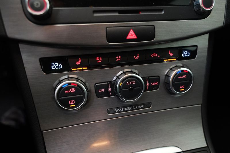 Volkswagen Passat - fotka 21 z 24
