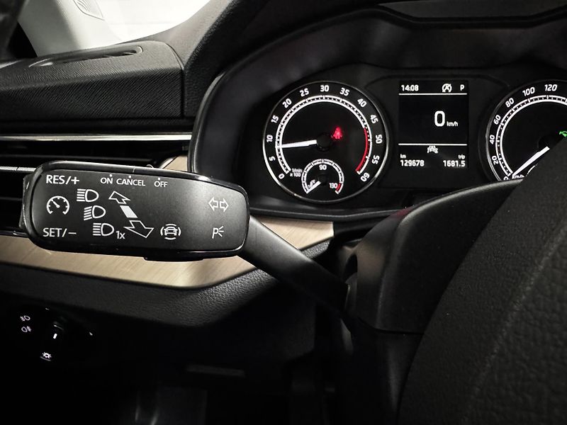 Škoda Kamiq (2020) Style 1.6 TDI 85 KW DSG - CZ - fotka 18 z 24