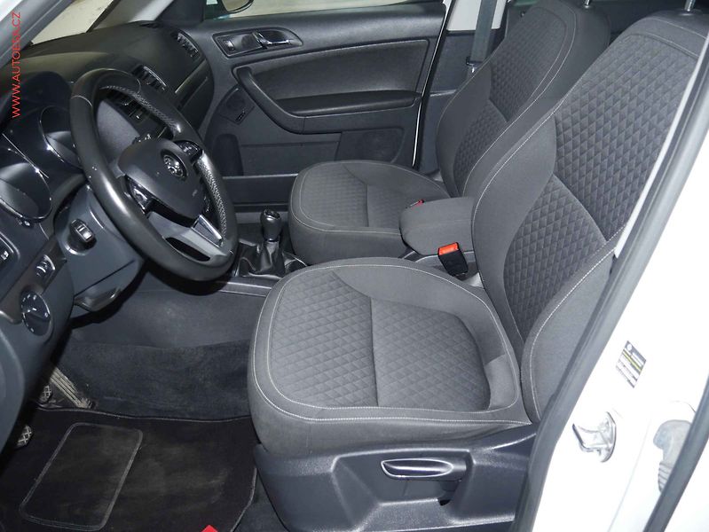 Škoda Yeti (2017) 1.4 TSi, Drive, navi, +kola - fotka 9 z 22