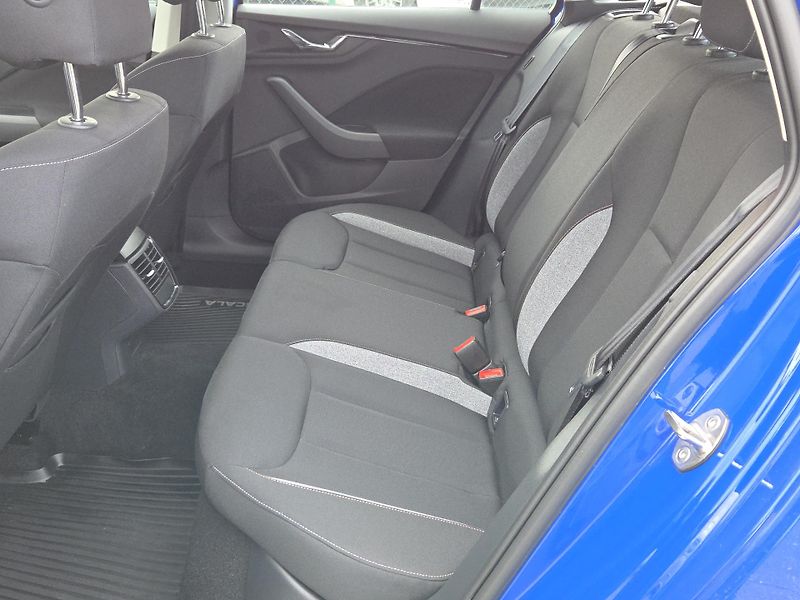 Škoda Scala na splátky všem od 10%akontace - fotka 11 z 13