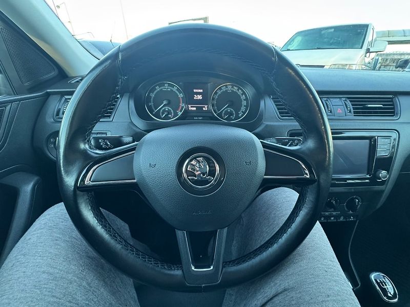 Škoda Rapid (2018) 1,0 TSI 70 KW NOVÉ BRZDY STK - fotka 21 z 42