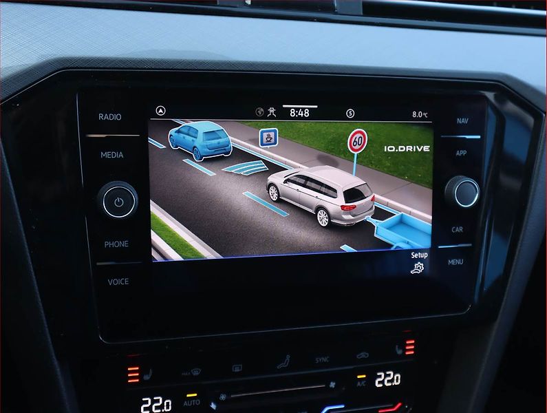 Volkswagen Passat (2020) 2.0 TDI, Serv.kniha, Navi - fotka 20 z 20