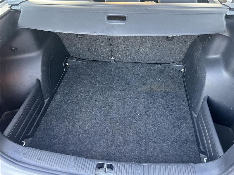 Škoda Fabia 1,6 TDi, Klima - fotka 8 z 17