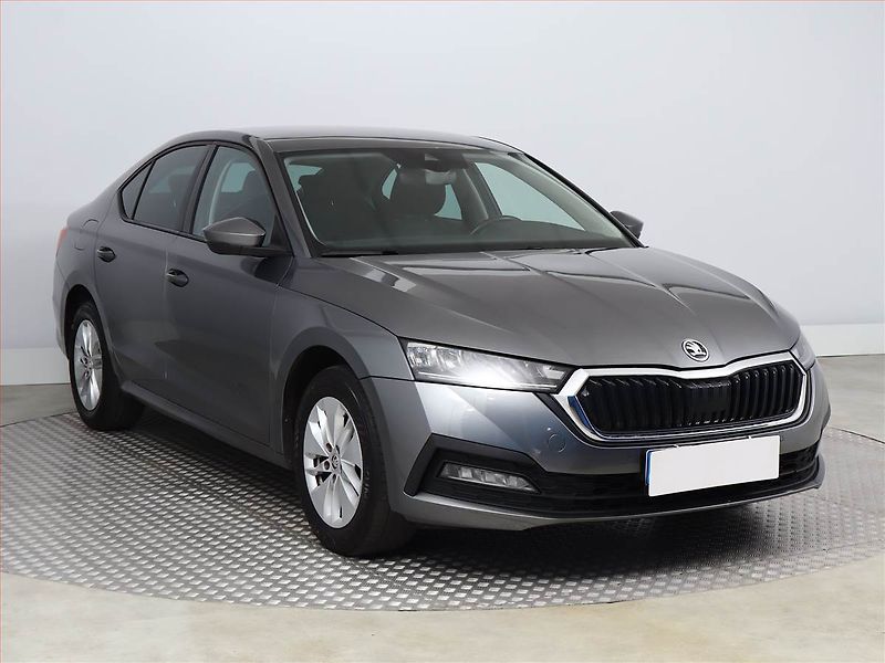 Škoda Octavia (2023) Ambition 1.5 TSI, Tempomat - fotografie inzerátu