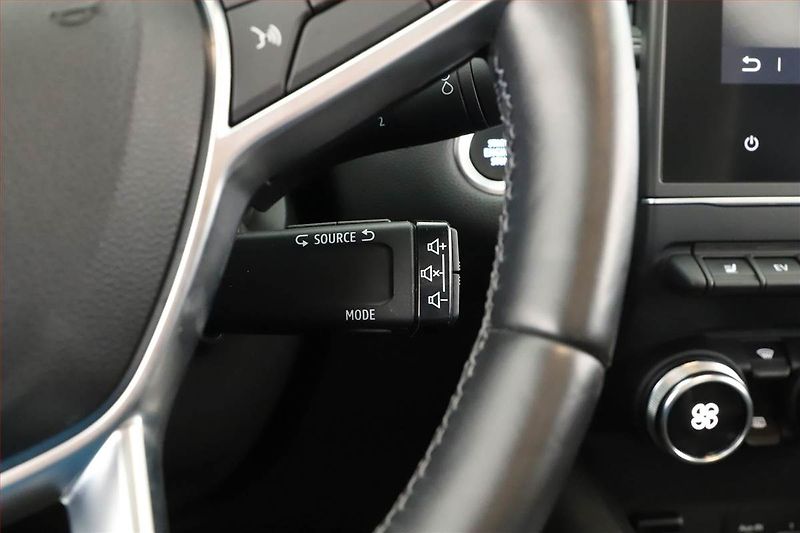 Renault Captur (2021) Intens E-Tech Plug-in, Automat - fotka 19 z 21