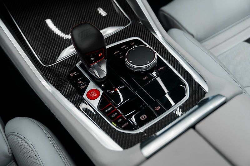 BMW X5 - fotka 14 z 27