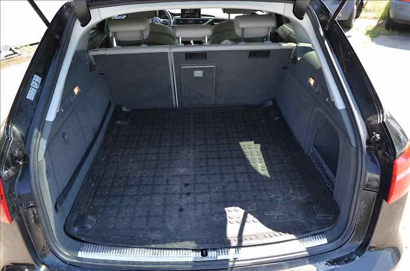 Audi A6 (2014) AVANT 3,0 TDI - fotka 30 z 30