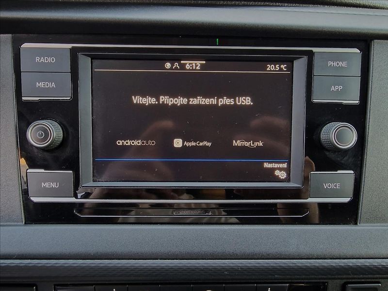 Volkswagen Transporter 2.0TDI DSG LONG, ČR, 1.Majitel - fotka 28 z 50