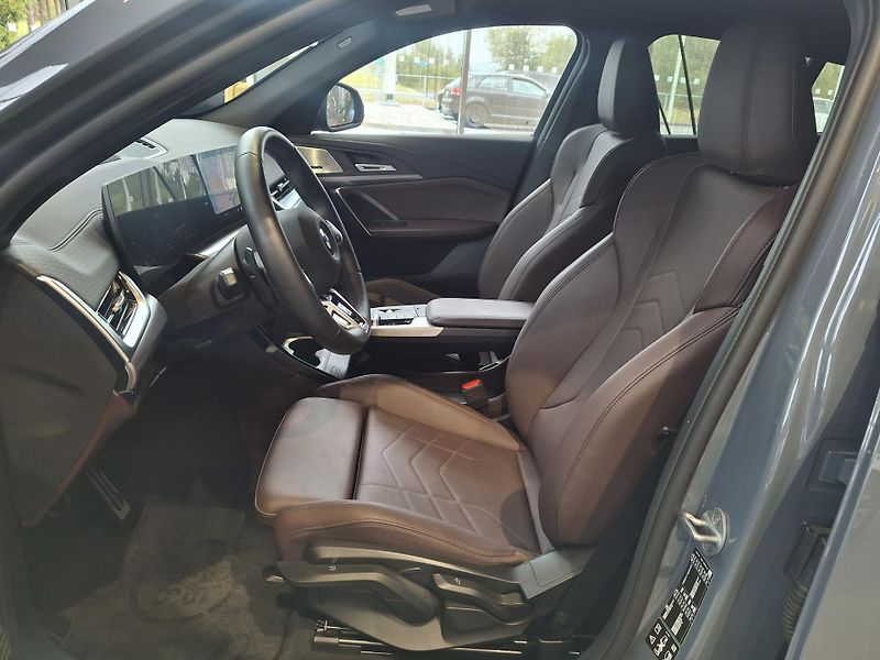 BMW X2 xDrive20d M-Sport - fotka 9 z 27