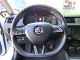 Škoda Octavia (2015) 1.6 TDi, ČR, AC, TZ, park - náhled 18