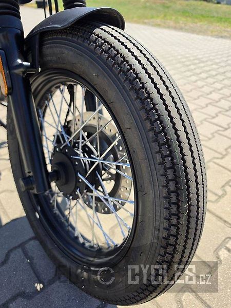 Brixton Rayburn 125 (2023) Bobber - fotka 11 z 12