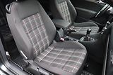 Volkswagen Golf GTI 2.0TSI 147kW - náhled 43