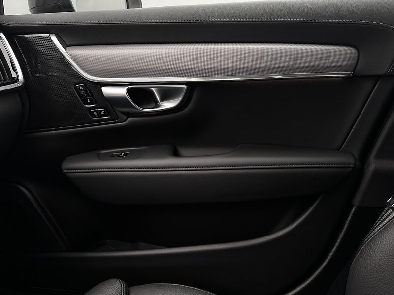 Volvo V90 CC B4 AWD PLUS CZ REZERVACE - fotka 30 z 51