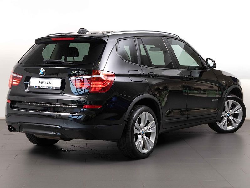 BMW X3 xDrive20d - fotka 3 z 20