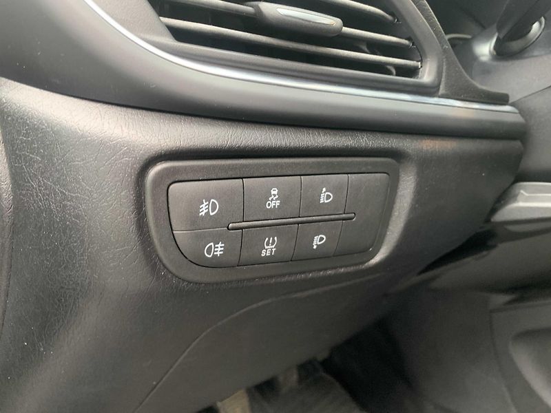 Fiat Tipo 1.6 MJTD 88 kW ACC NAVI KAMERA - fotka 11 z 18