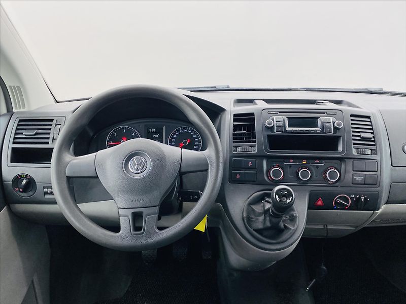 Volkswagen Transporter 2,0 TDI 75kW 9Míst - fotka 10 z 20