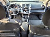 Toyota RAV4 2,2 D4-D,4x4,klima,alu, - náhled 19