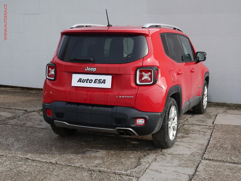 Jeep Renegade (2016) 1.4 MultiAir limited, ČR, AC - fotka 6 z 19