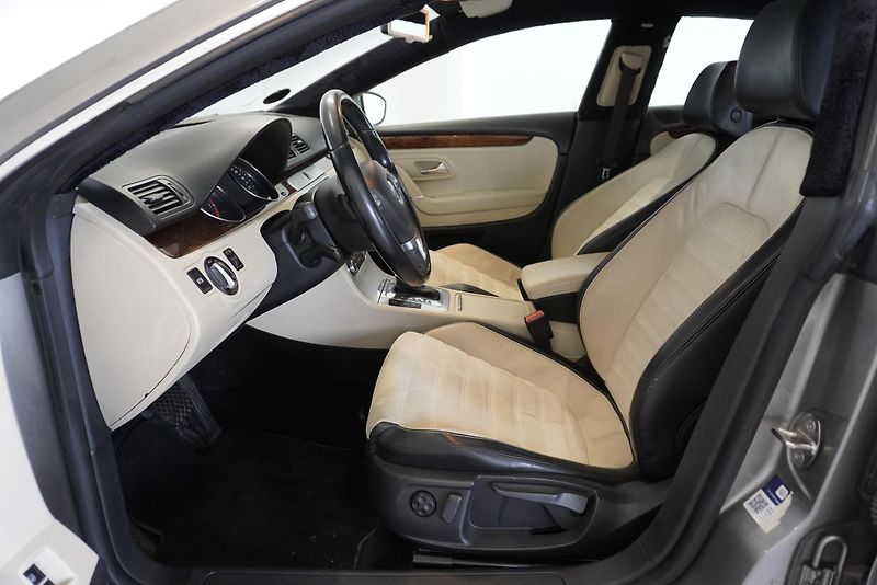 Volkswagen Passat CC PASSAT CC  3,6I 4MOTION AUT. - fotka 11 z 26