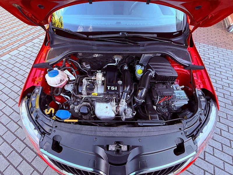 Škoda Rapid 1.2 TSi Style Plus, Serviska - fotka 24 z 25