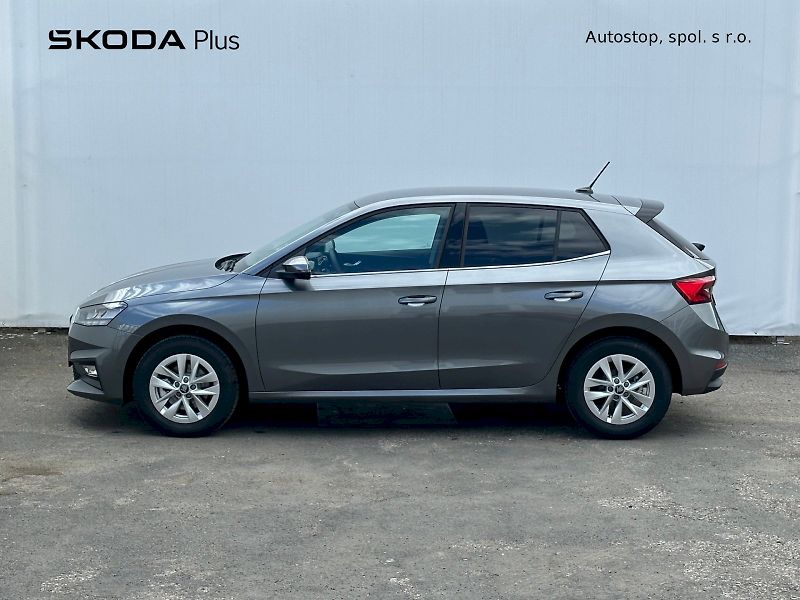 Škoda Fabia (2025) 1,0 TSI / 85 KW / DSG / Top Se - fotka 3 z 30