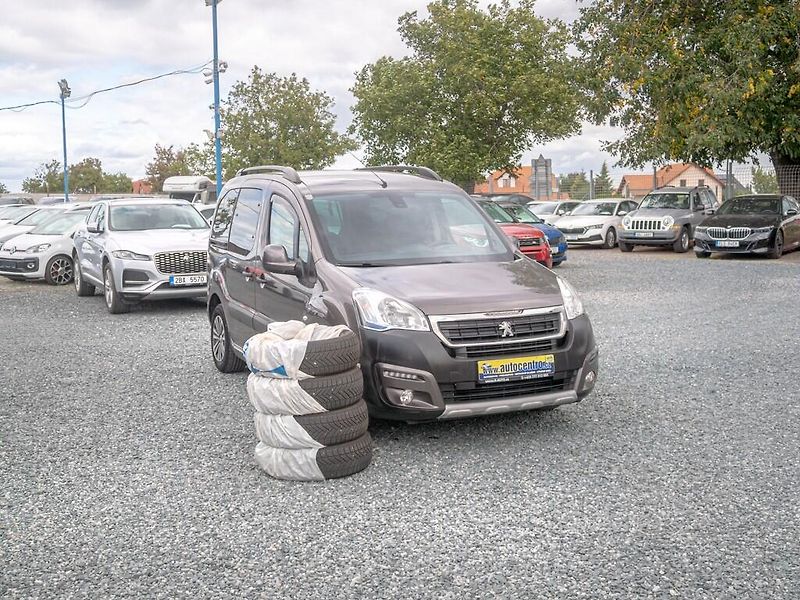 Peugeot Partner (2017) 1.6HDI 73KW – GRIP CONTROL - fotka 3 z 42