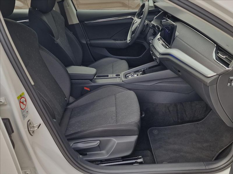 Škoda Octavia 2.0TDI DSG Style,ČR,1.Majitel - fotka 14 z 50