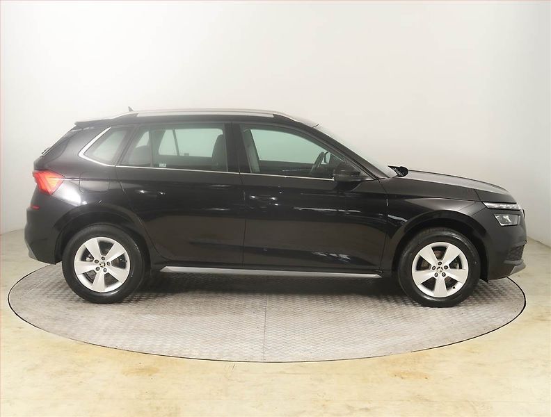 Škoda Kamiq (2020) Style 1.5 TSI, ČR,1.maj - fotka 6 z 18