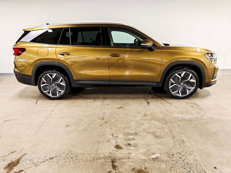 Škoda Kodiaq (2025) iV 1.5 TSI 150 kW DSG Exclusiv - fotka 30 z 34