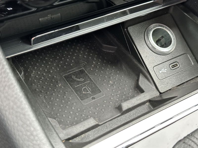 Škoda Superb (2021) Combi 2.0 TDI DSG Ambition - fotka 24 z 31