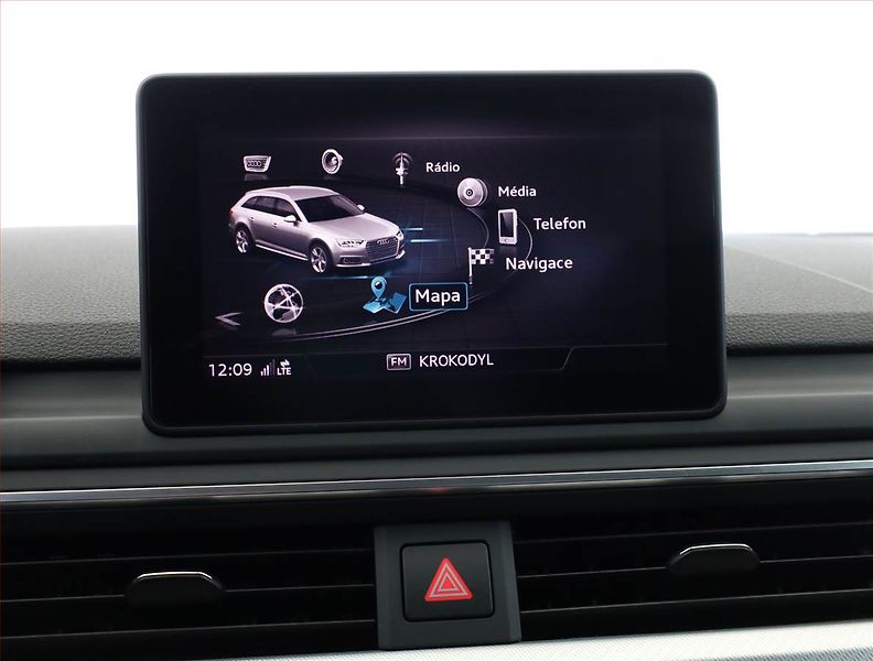 Audi A4 (2017) 2.0 TDI, Navi, Bi-Xenony - fotka 16 z 19