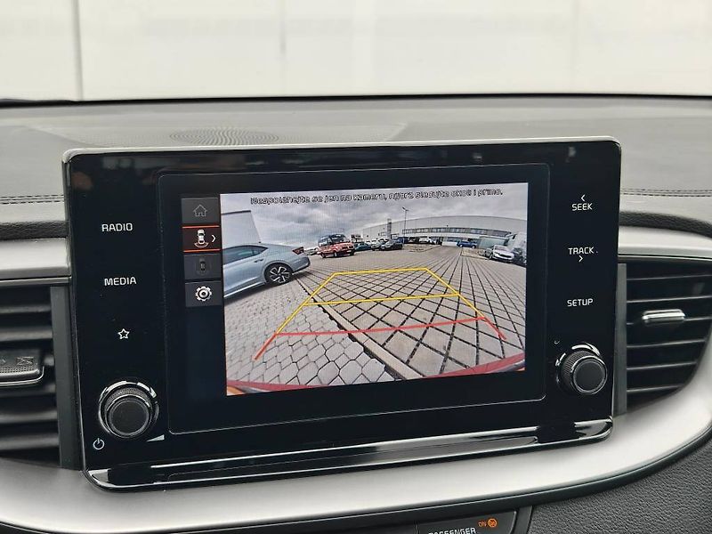 Kia Ceed SPIN 1,5 T-GDi - fotka 15 z 21