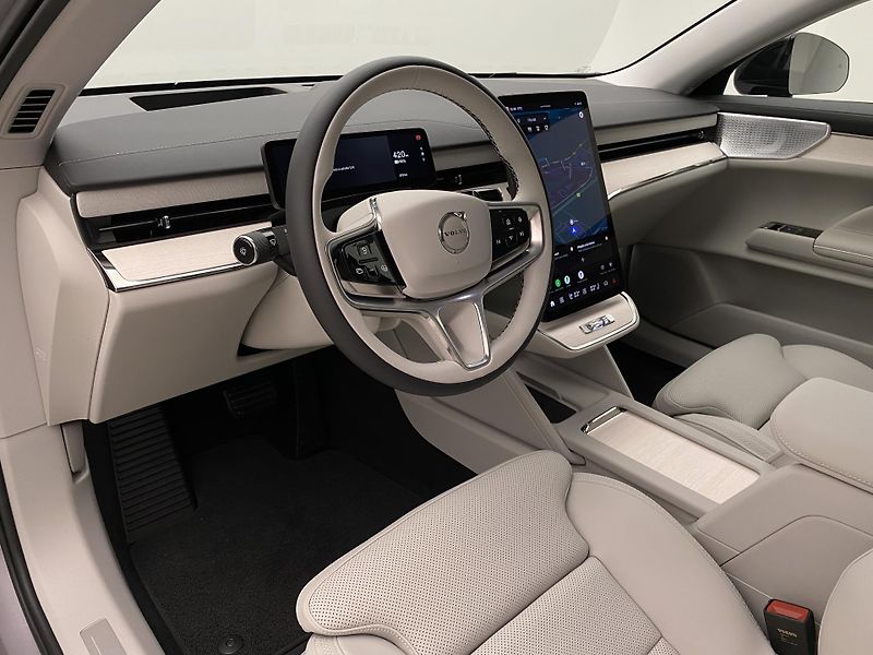 Volvo ES90 (2026) PURE ELECTRIC ULTRA - fotka 26 z 79