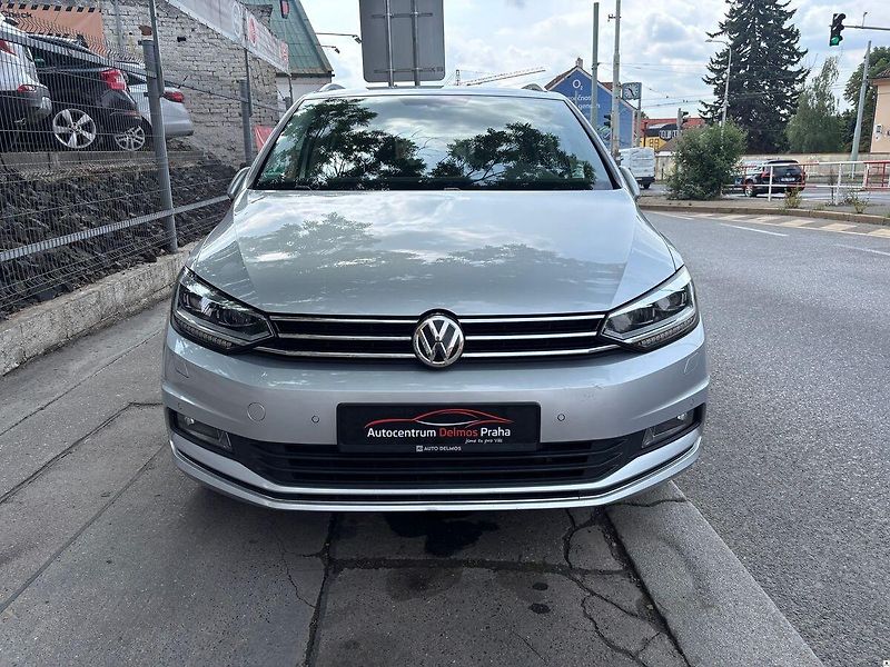 Volkswagen Touran 2.0TDi/2017/7MÍST.MAN6.110KW-Z - fotka 9 z 50
